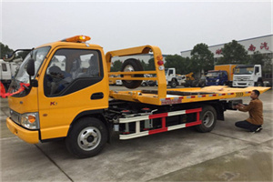 禹州哪里有拖车服务